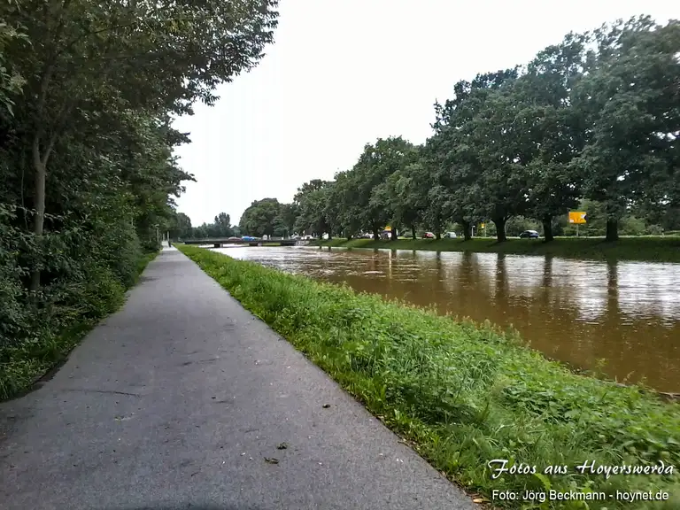 Hochwasser in der Schwarzen Elster Hoyerswerda