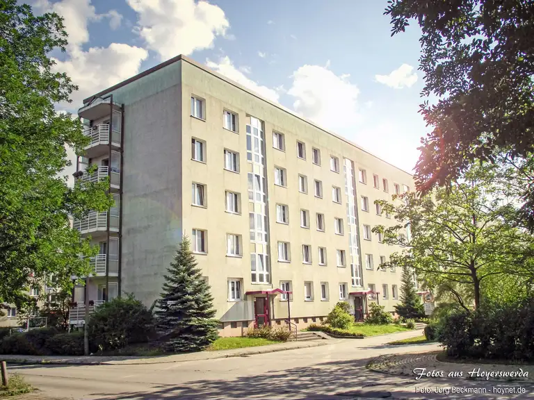 Modernisierter Wohnblock in Hoyerswerda