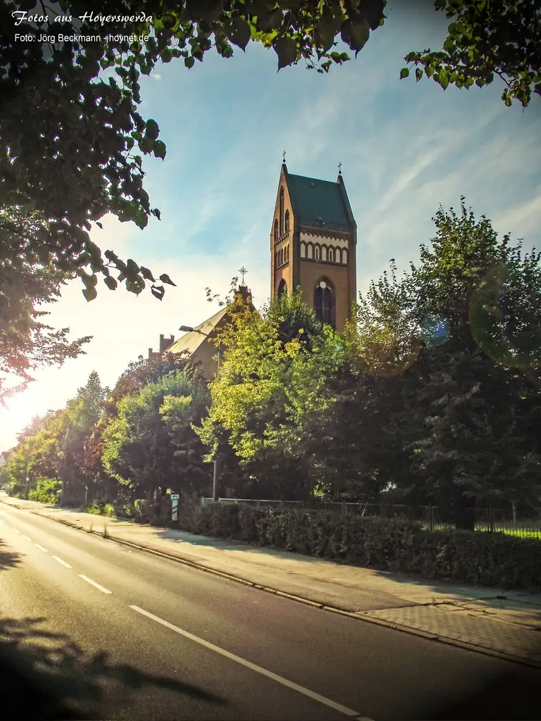Pfarrkirche Heilige Familie Hoyerswerda